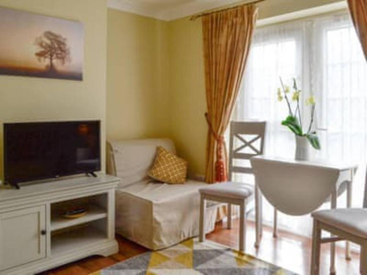 1-Bed Cottage On Coastal Pathway In South Wales Gileston 外观 照片