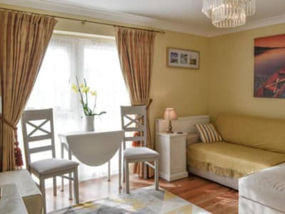 1-Bed Cottage On Coastal Pathway In South Wales Gileston 外观 照片