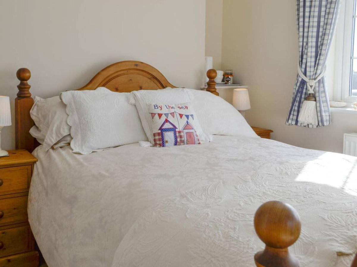 1-Bed Cottage On Coastal Pathway In South Wales Gileston 外观 照片